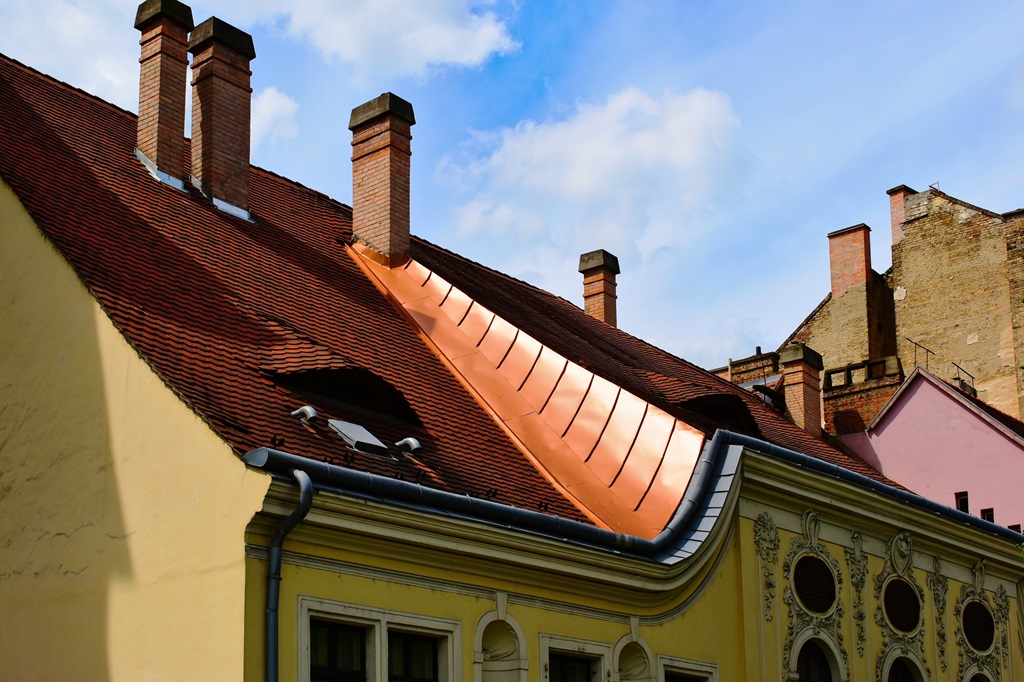 How to Clean Copper Roof Flashing